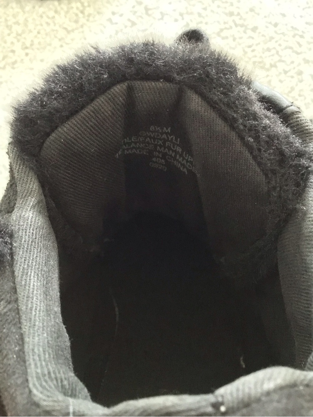 GUESS Black Faux Fur Lace-Up Women’s Wedge Sneaker Booties, size 8.5 - Picture 6 of 7